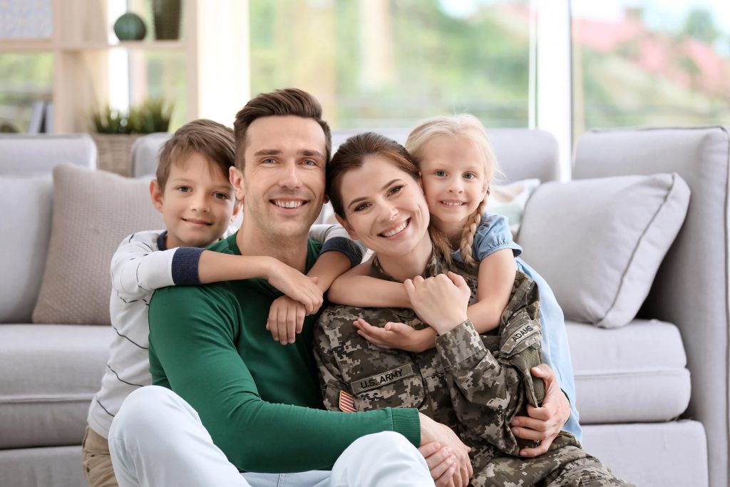 fightforvets_womanfamilyvet fightforvets_womanfamilyvet